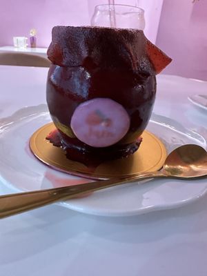 The jam jar - this amazing creation is totally edible and was so cool!!!!!  at Cream Dream in London