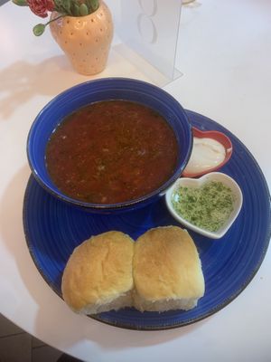 Borsch  at Cream Dream in London