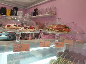 Options at Cream Dream in London