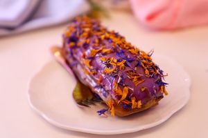 eclair at Cream Dream in London