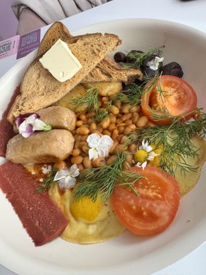 Full English   at Cream Dream in London