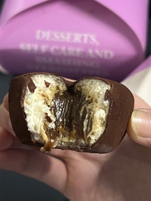 😍😍😍😍😍  at Cream Dream in London