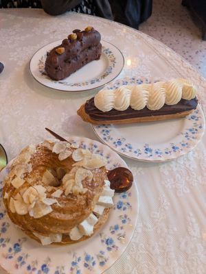 Paris-Brest, vanilla eclair and chocolate travel cake at Cream Dream - Covent Garden in London