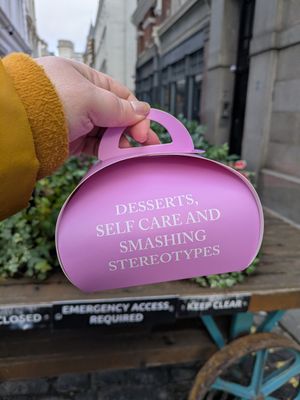 Takeaway box at Cream Dream - Covent Garden in London