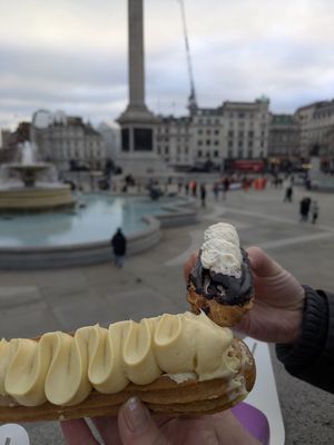 Eclairs at Cream Dream - Covent Garden in London