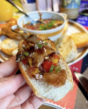 Vinagrete vegano   at Lezap Bistrô  in Bocaina De Minas