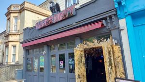 Hank's Dirty front at Hank's Dirty in Cambridge