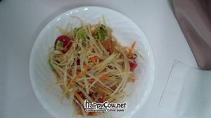 Som tum (papaya salad) at A Rose Tip in Bangkok