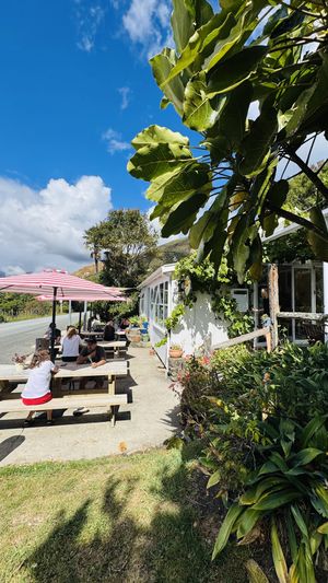   at Cable Bay Cafe in Cable Bay
