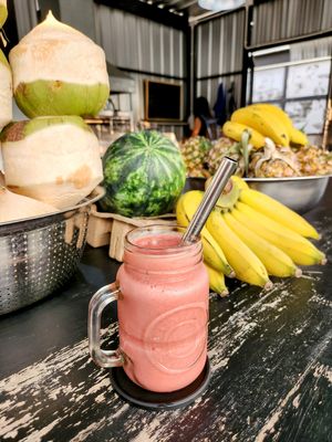 Berry Basic Smoothie (Daily Snap Smoothies) at Daily Snap Smoothies in Chiang Mai