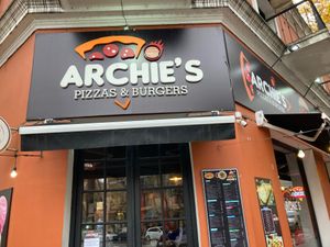 Front at Archie's Pizzas & Burgers in Colonia Del Sacramento