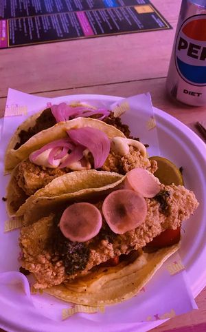 Leckere Tacos, aber nichts für großen Hunger   at Antojitos - Edinburgh Street Food in Edinburgh