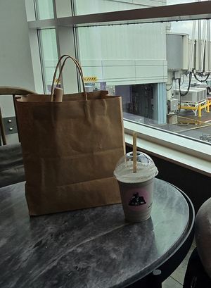  at YVR - Joe & The Juice - Domestic Terminal in Richmond