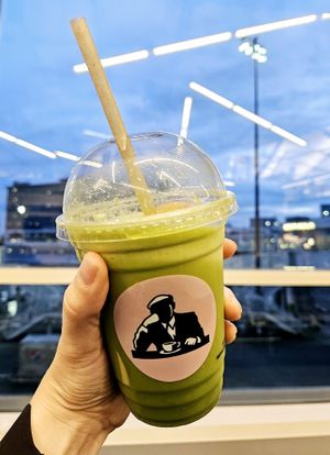 Green Sheild at YVR - Joe & The Juice - Domestic Terminal in Richmond