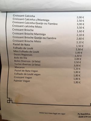 Vegan pastries  at Café Calcinha in Loule