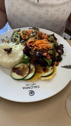 Tofu, seaweed, rice and beetroot/orange salad  at Café Calcinha in Loule