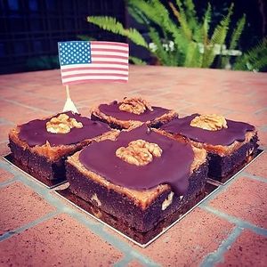 brownie & caramel at LA RAWTISSERIE in Antibes