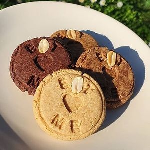 Biscru at LA RAWTISSERIE in Antibes