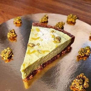 Avocado pie at LA RAWTISSERIE in Antibes