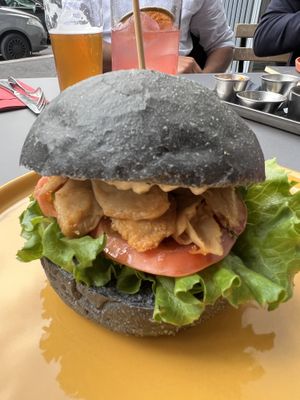 Panino con straccetti di soia simil pollo  at FRED in Milan