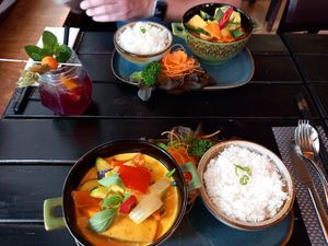 Veganes Curry at Du Du Vietnamese Cuisine - Sushi & Grill Restaurant in Dietikon