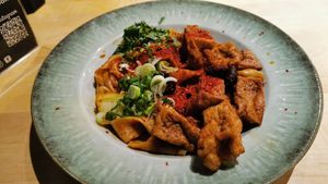 Vegan biang biang noodles with fried tofu and shiitake at Noodle Fan in Cologne