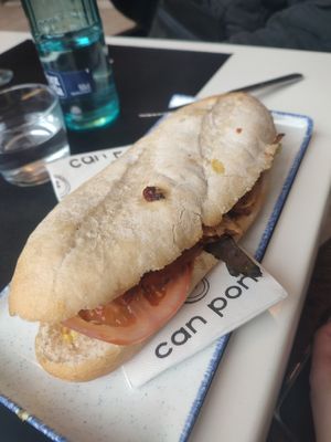 Bocata d'heura at Can Pons in Banyoles