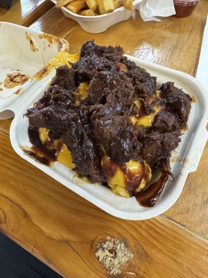 Bbq brisket Mac and cheese   at Mission Burger Co in Austin