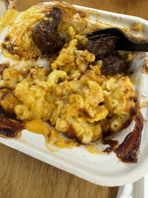 Bbq brisket Mac and cheese   at Mission Burger Co in Austin