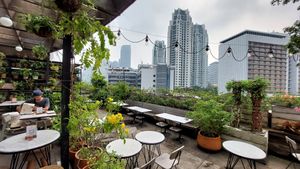  at Hause Rooftop Kitchen in Jakarta