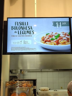  at LIS - Go Natural - T1 in Lisbon