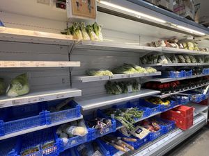   at Matthews Foods 萬富行 in Aberdeen