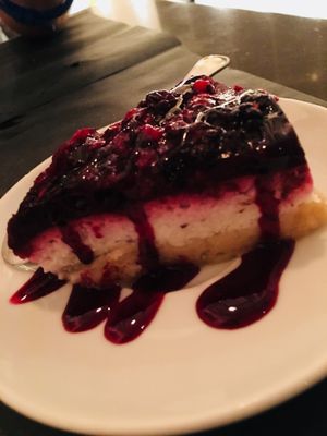 Le cheesecake at Ops Cucina Mediterranea in Rome