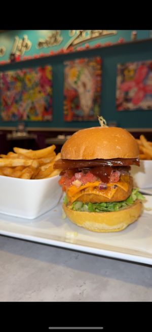 vegan chicken club sandwich at Zest in Bay Shore