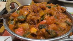 Bhindi Masala (eaten with Chapathi Bread) at 5th Element in Palm Coast