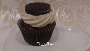 Vegan Oreo Cupcake, at Heavenly Vegan Cupcakes in Portsmouth