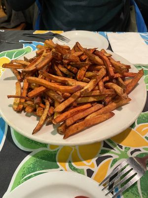 Tri Fry Appetizer Bowl at Freshies Restaurant and Bar in South Lake Tahoe