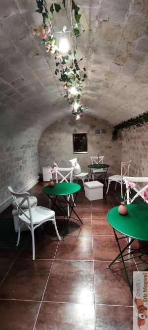 Cellar places at Veg'Anne By Anne Dorcay in Paris