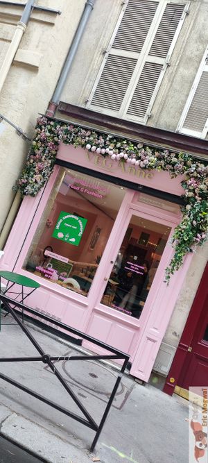 Facade at Veg'Anne By Anne Dorcay in Paris