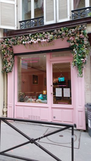 Facade at Veg'Anne By Anne Dorcay in Paris