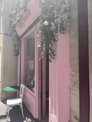 The outside   at Veg'Anne By Anne Dorcay in Paris