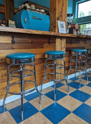 seating at Black Ink Coffee in Oregon City