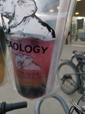 Sunrise at TeaOlogy - Storo Storsenter in Oslo