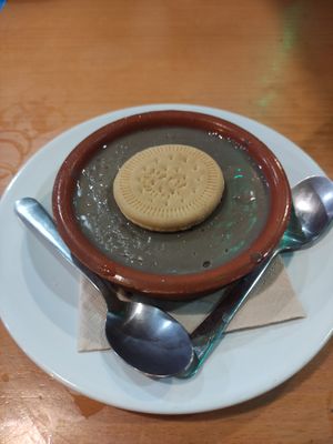 Natilla de chocolate at Puzzle Bar in Gijon