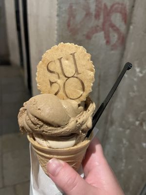 Caffe espresso and nocciola   at Gelatoteca Suso - Cannaregio in Venice