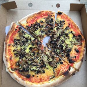 Funghi with vegan cheese at Pizzaface in Brighton