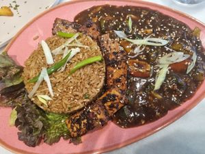 Mongolian rice bowl at Earth Cafe @ Juhu in Mumbai