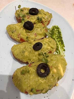 Guac on Toast at Earth Cafe @ Juhu in Mumbai