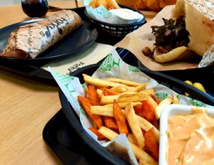 Order for the entire family at Forky's - NC Královo Pole in Brno