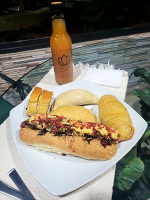  at Om Healthy Food in Caracas